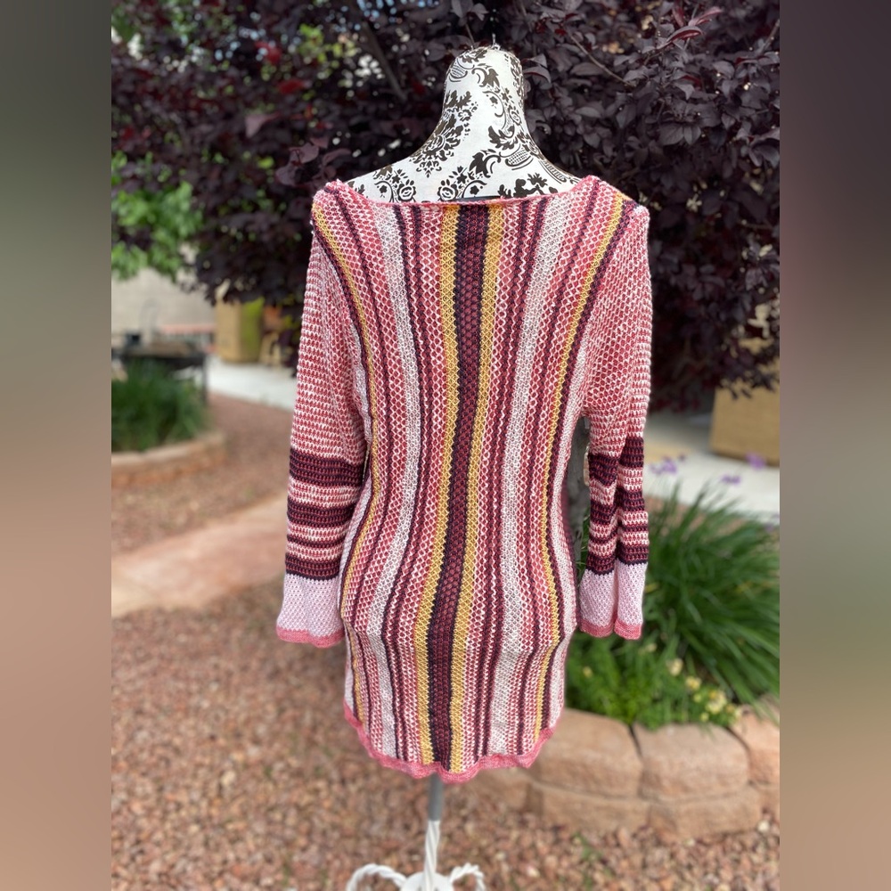 3/$15 beachy vibes sweater size L - Picture 5 of 9